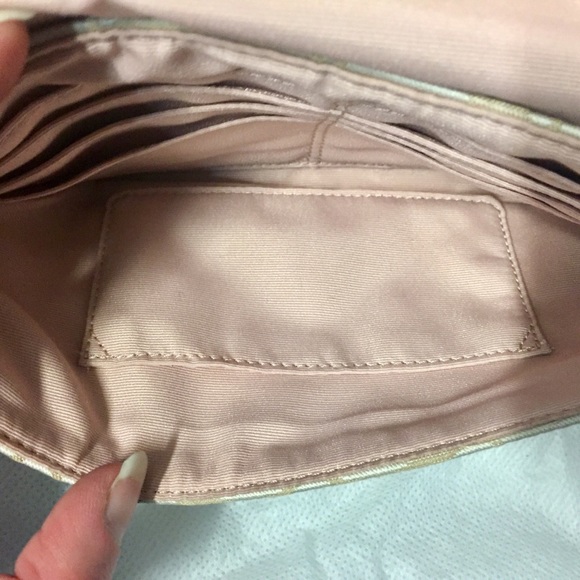 Coach - Picture 8 of 8